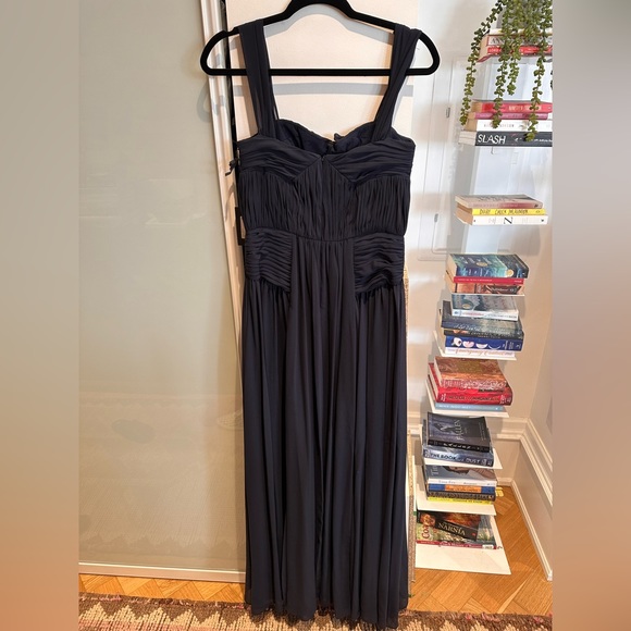 Navy Vera Wang Gown sz 4 - Picture 2 of 4
